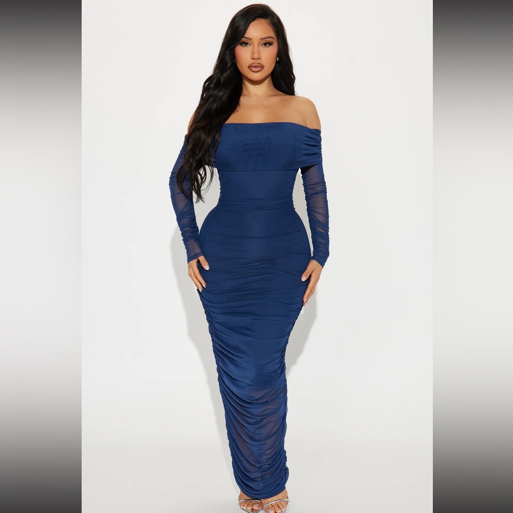 Fashion Nova Blue Ruched Off-Shoulder Bodycon Dress